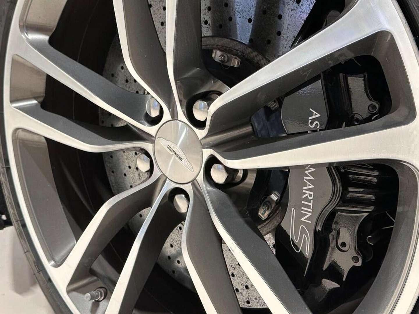 Aston Martin DBS Coupé 6.0 - 2010 - Joinsteer - #19