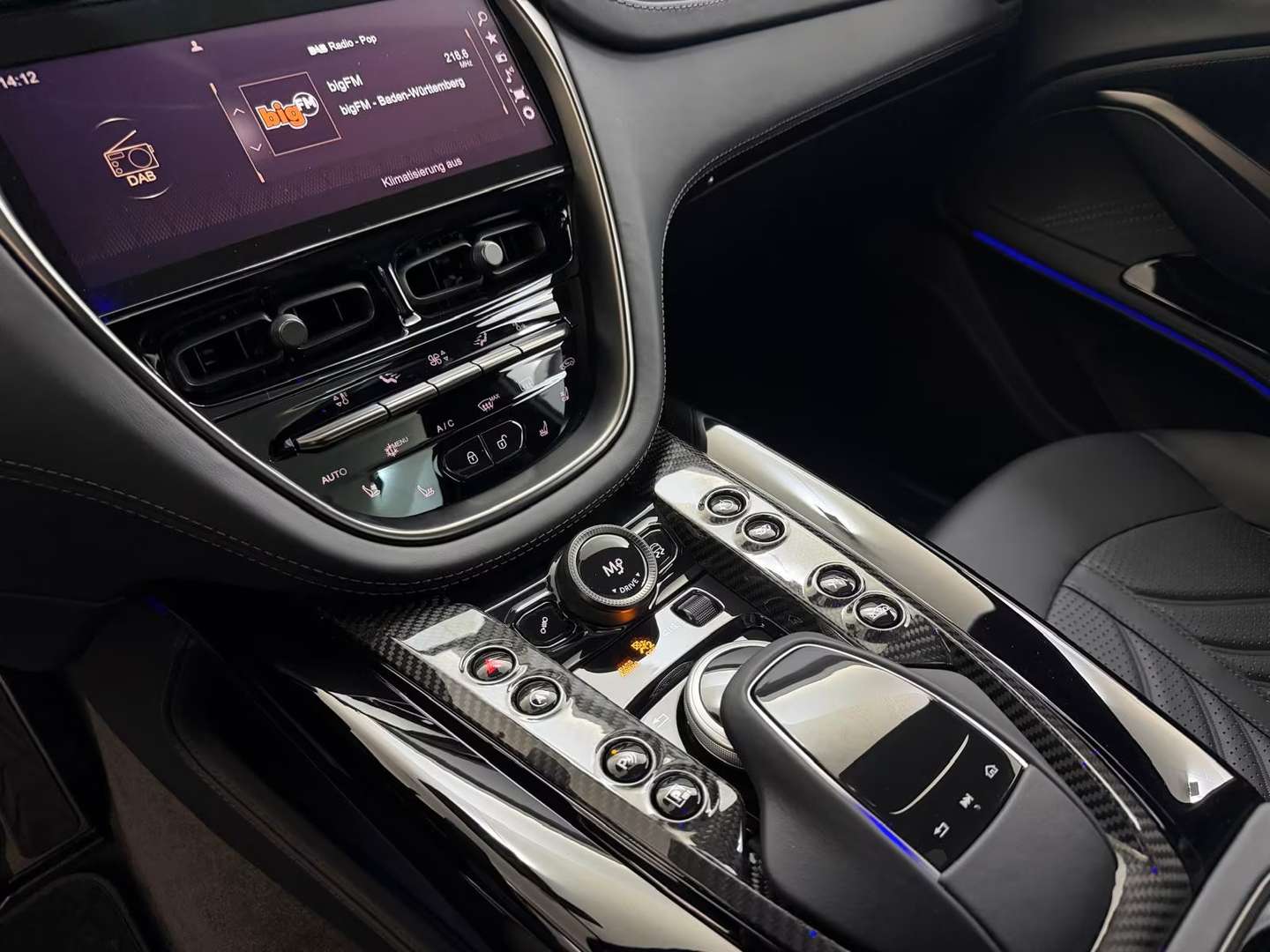 Aston Martin DBX 707CV 4.0 Autom. - 2024 - Joinsteer - #7