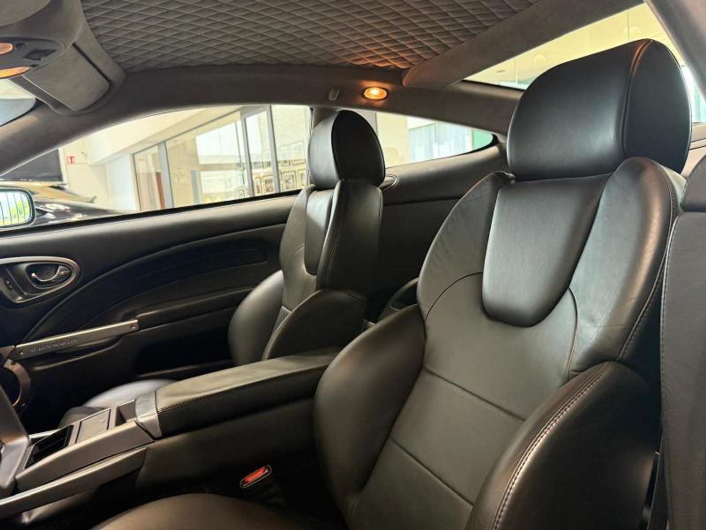 Aston Martin Vanquish V12 First Generation - 2005 - Joinsteer - #32