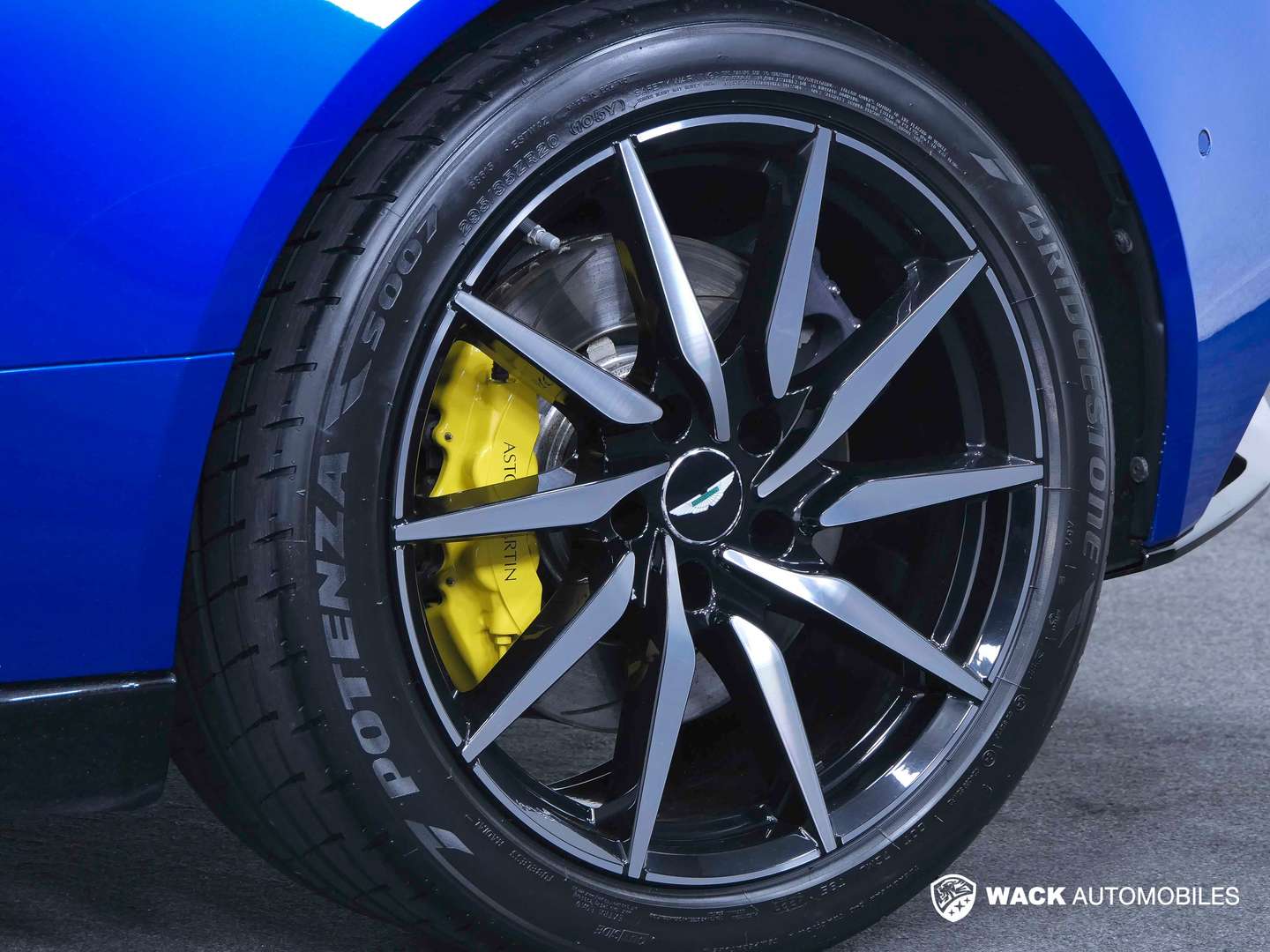 Aston Martin DB11 Coupé 5.2 Biturbo V12 - 2018 - Joinsteer - #14