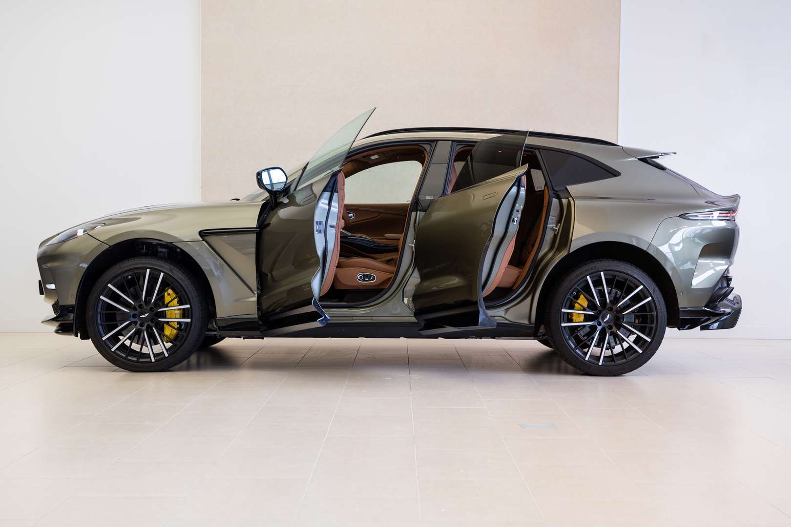Aston Martin DBX 707 - 2022 - Joinsteer - #13