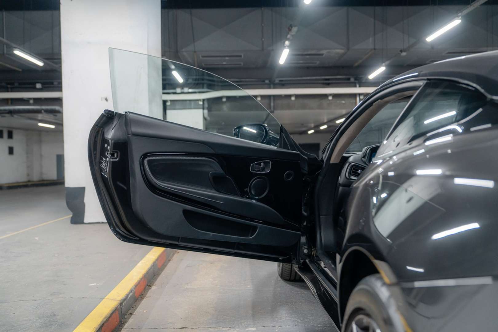 Aston Martin DB11 V12 5.2 - 2017 - Joinsteer - #12