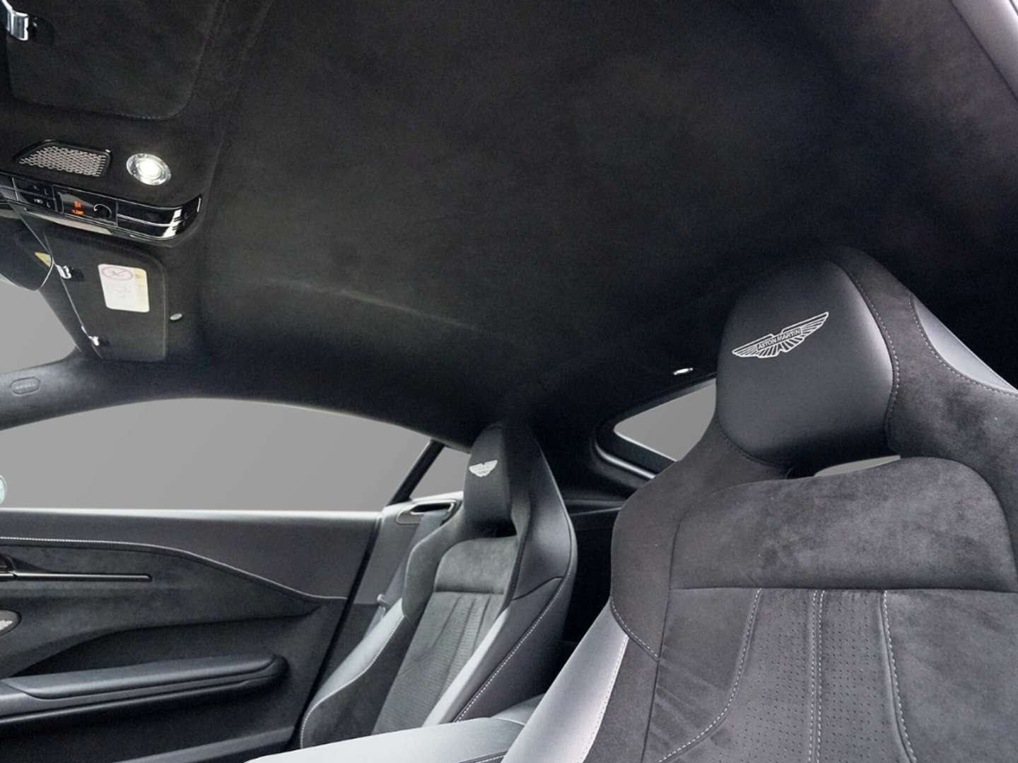 Aston Martin Vantage Coupe V8 Satin Onyx Black - 2024 - Joinsteer - #20