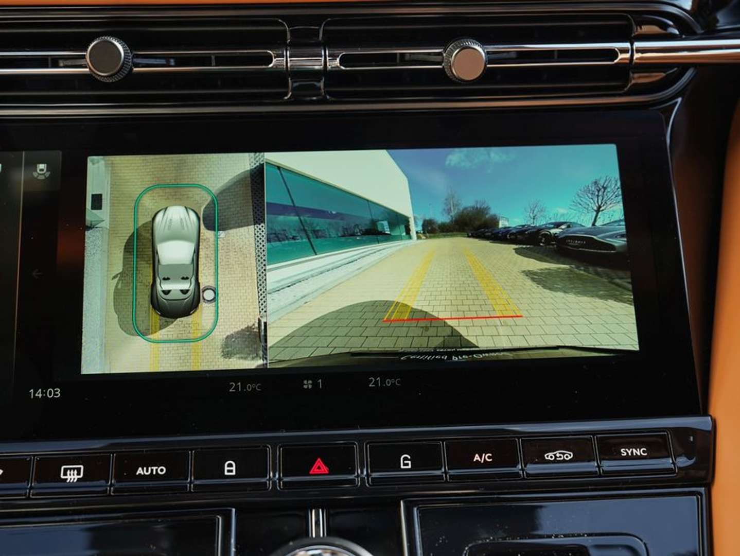 Aston Martin DB12 Volante - 2024 - Joinsteer - #16