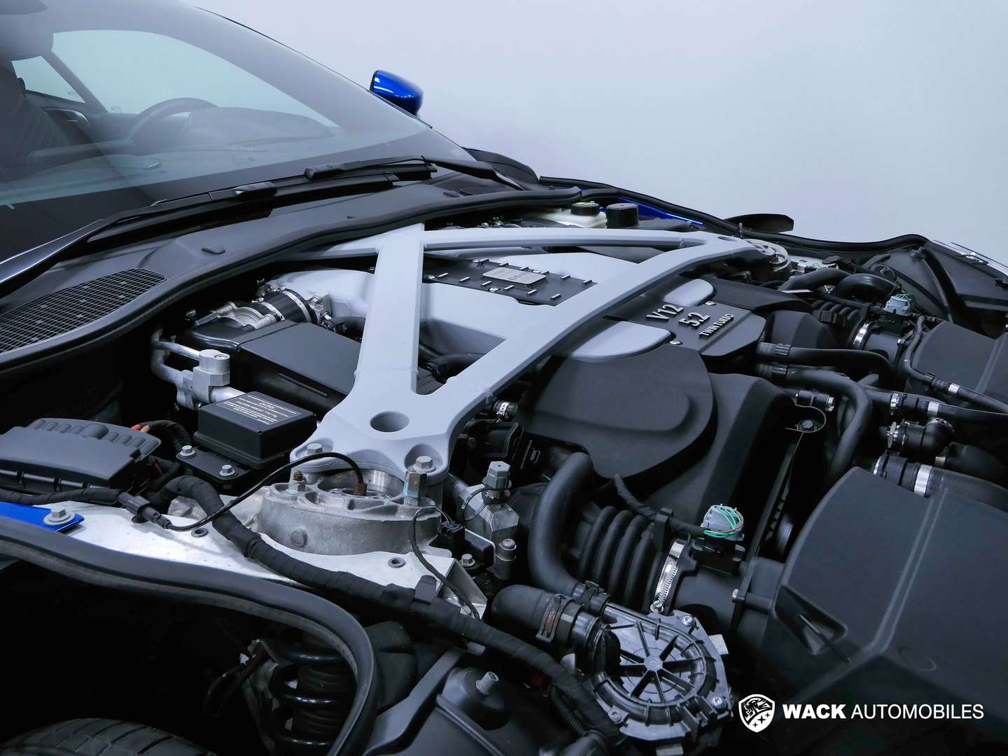 Aston Martin DB11 Coupé 5.2 Biturbo V12 - 2018 - Joinsteer - #26