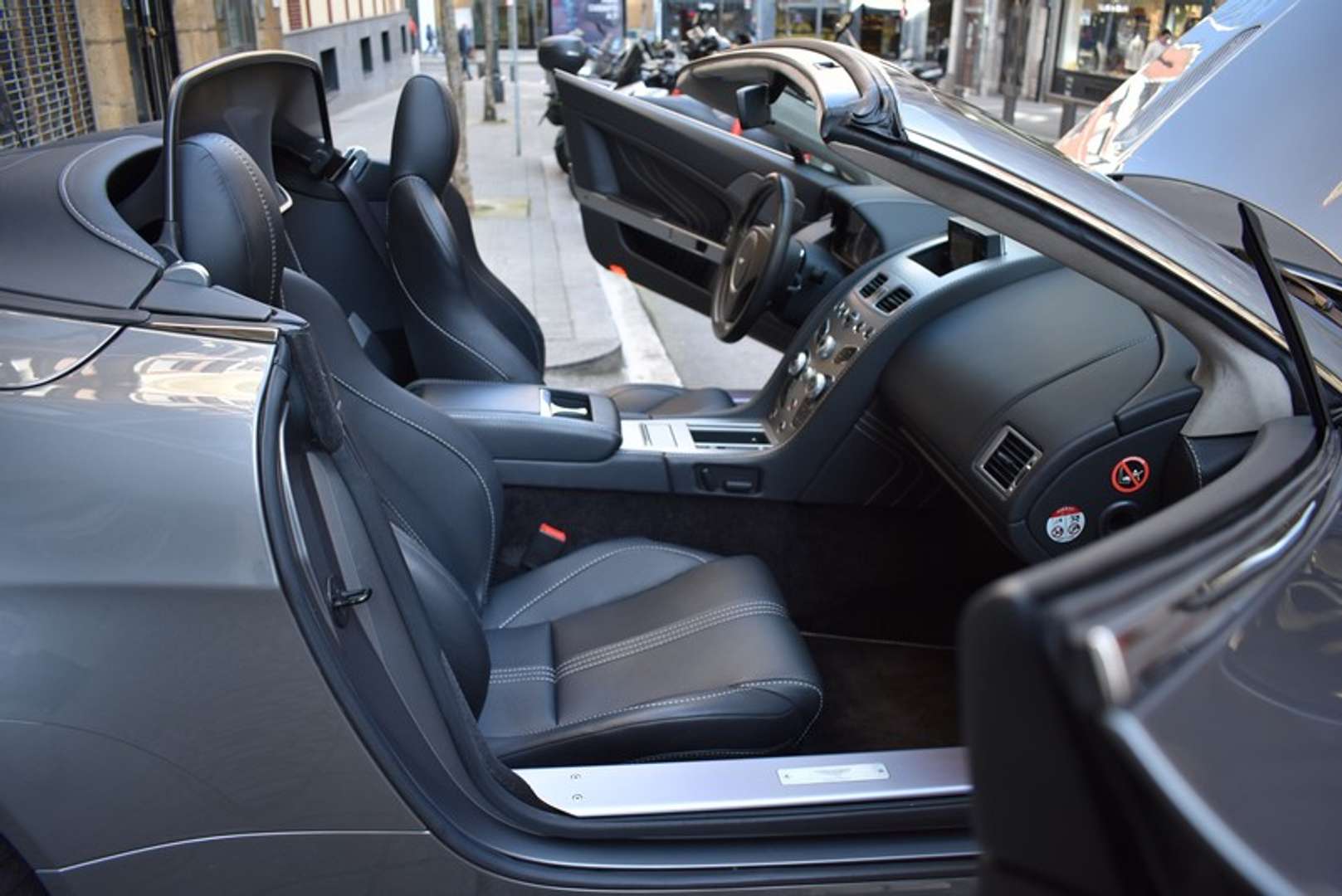 Aston Martin Vantage Roadster V8 S Sportshift II - 2016 - Joinsteer - #28