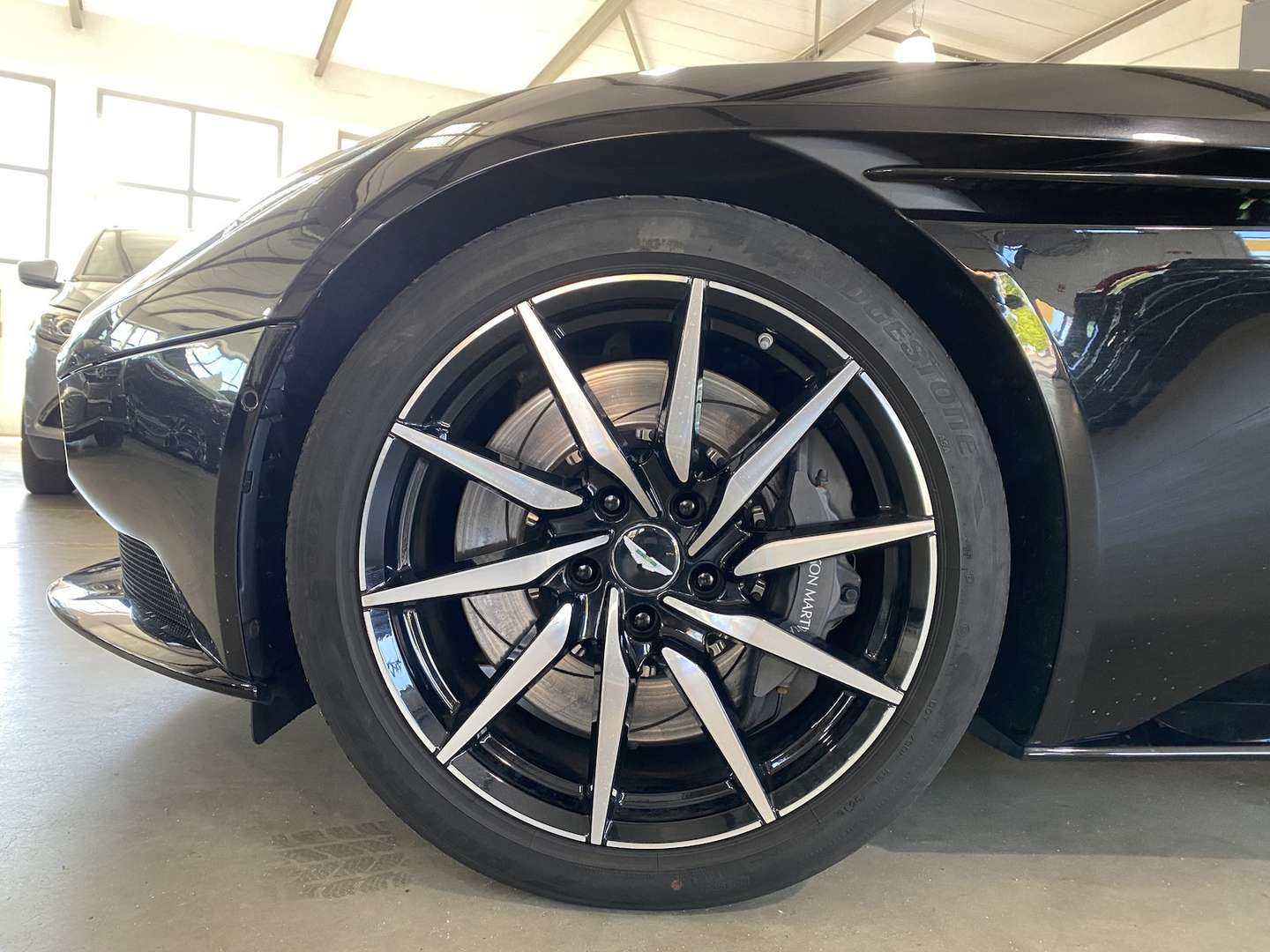 Aston Martin DB11 Volante 4.0 V8 BlackPack - 2019 - Joinsteer - #8