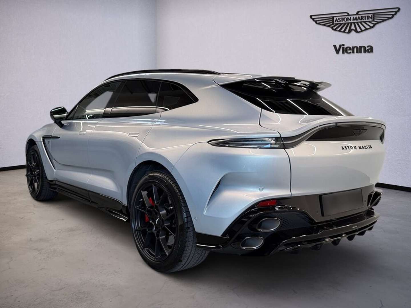 Aston Martin DBX S - 2026 - Joinsteer - #4