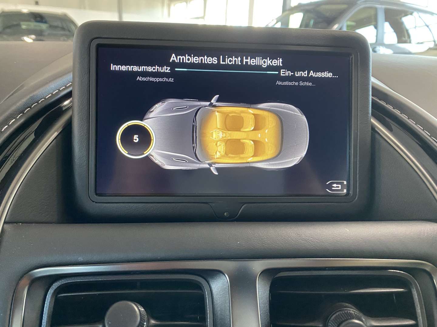 Aston Martin DB11 Volante 4.0 V8 BlackPack - 2019 - Joinsteer - #26