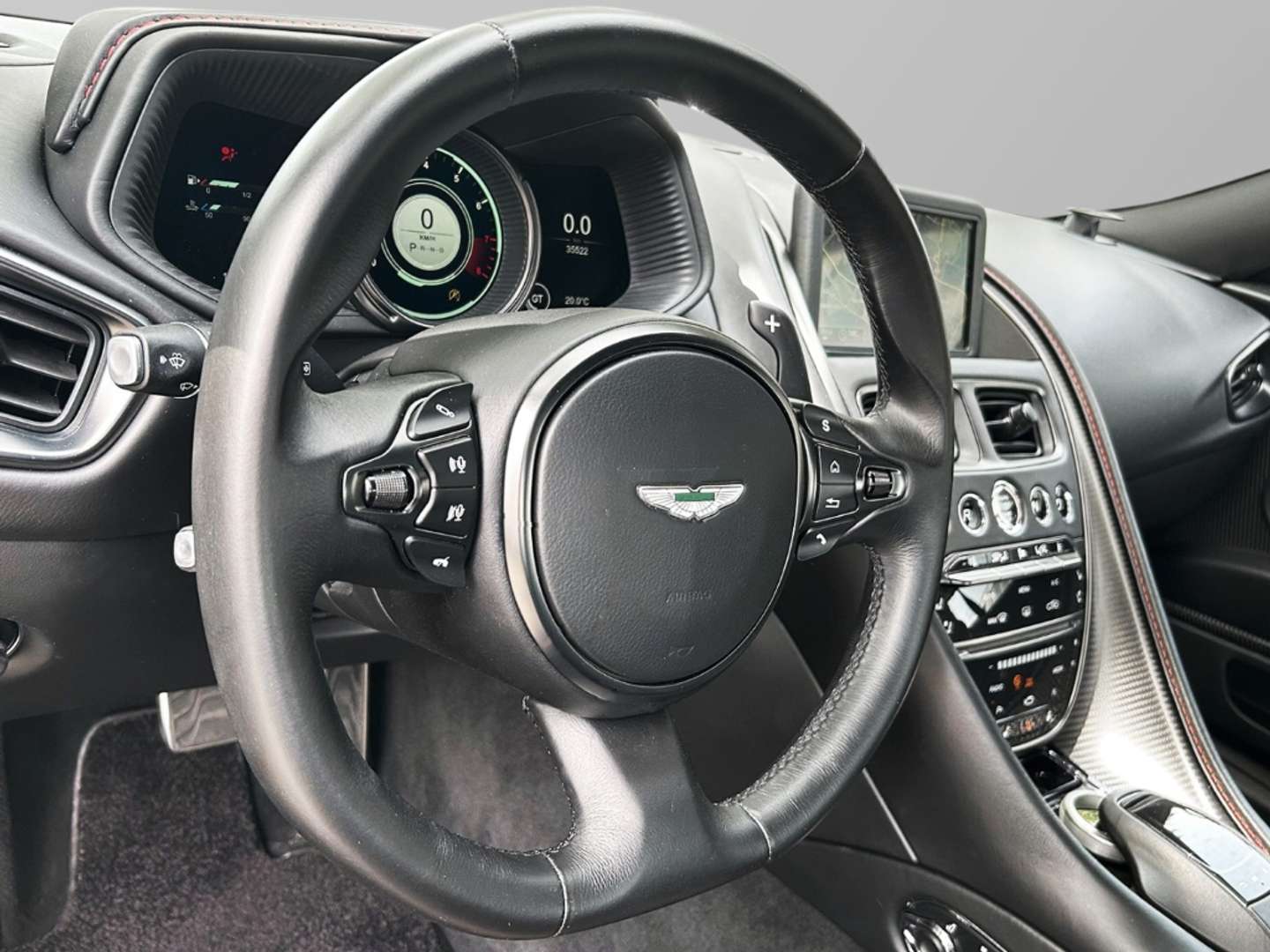 Aston Martin DB11 Coupé V8 Onyx Black - 2017 - Joinsteer - #18