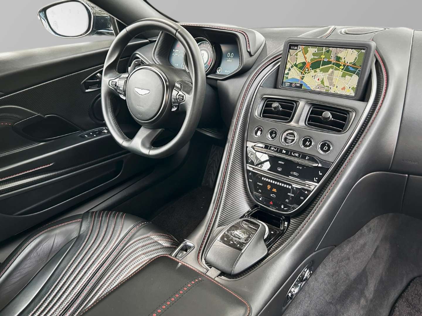 Aston Martin DB11 Coupé V8 Onyx Black - 2017 - Joinsteer - #20