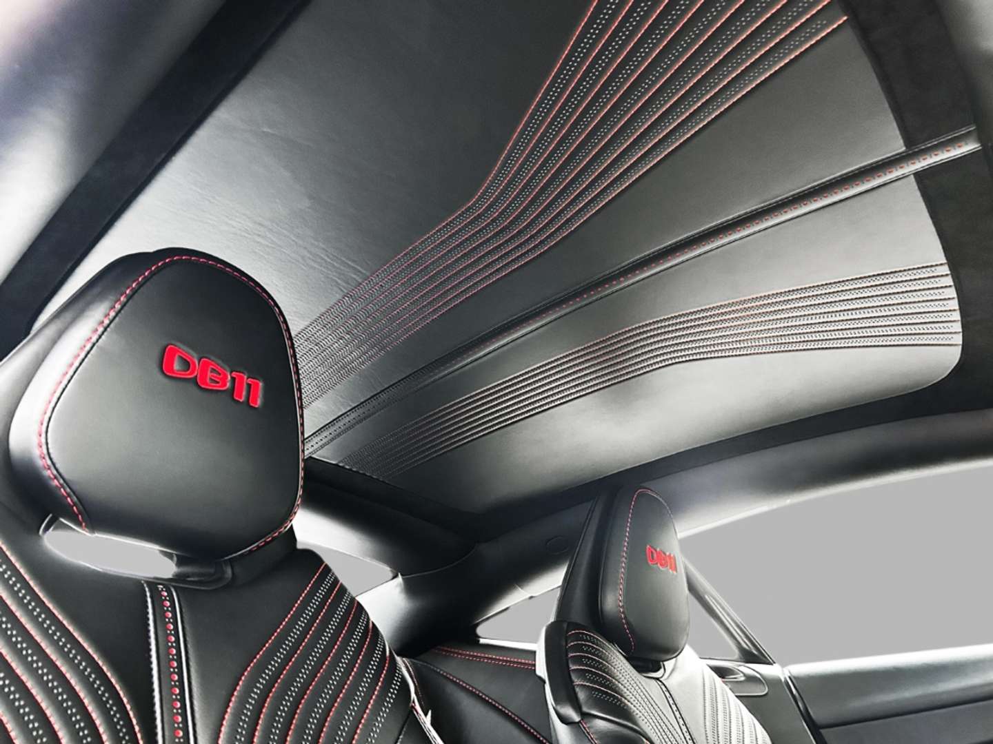 Aston Martin DB11 Coupé V8 Onyx Black - 2017 - Joinsteer - #21