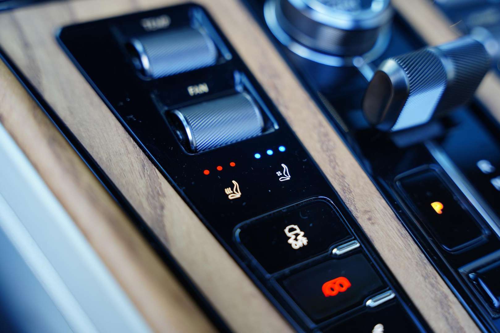 Aston Martin DB12 Volante 4.0 V8 Carbon Pack - 2024 - Joinsteer - #20