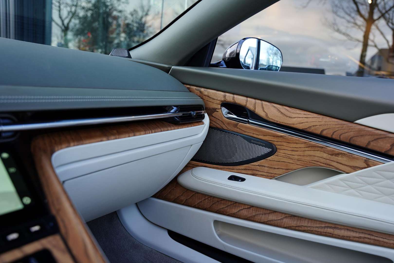 Aston Martin DB12 Volante 4.0 V8 Carbon Pack - 2024 - Joinsteer - #22