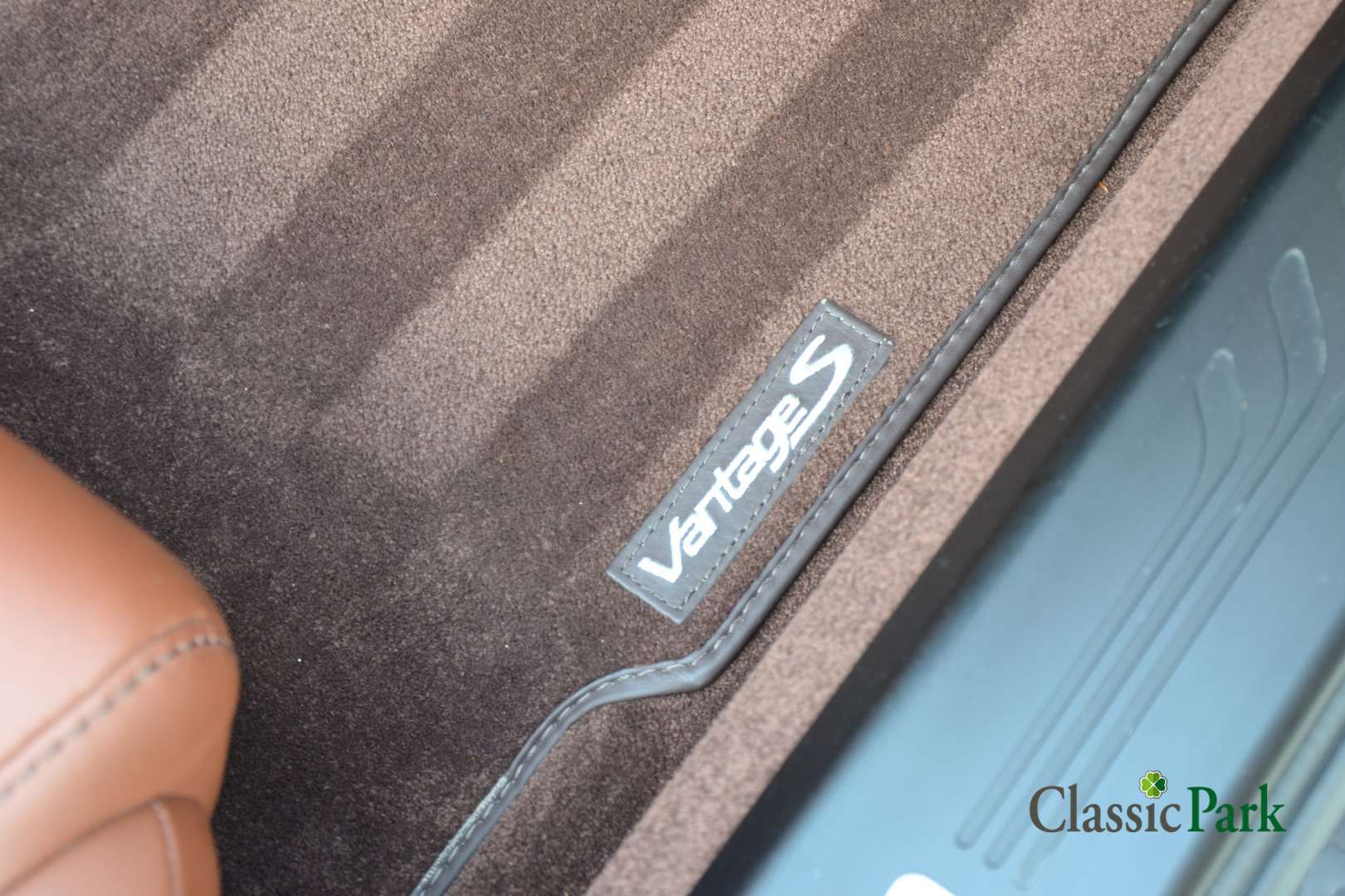 Aston Martin Vantage Roadster V8 S - 2013 - Joinsteer - #40