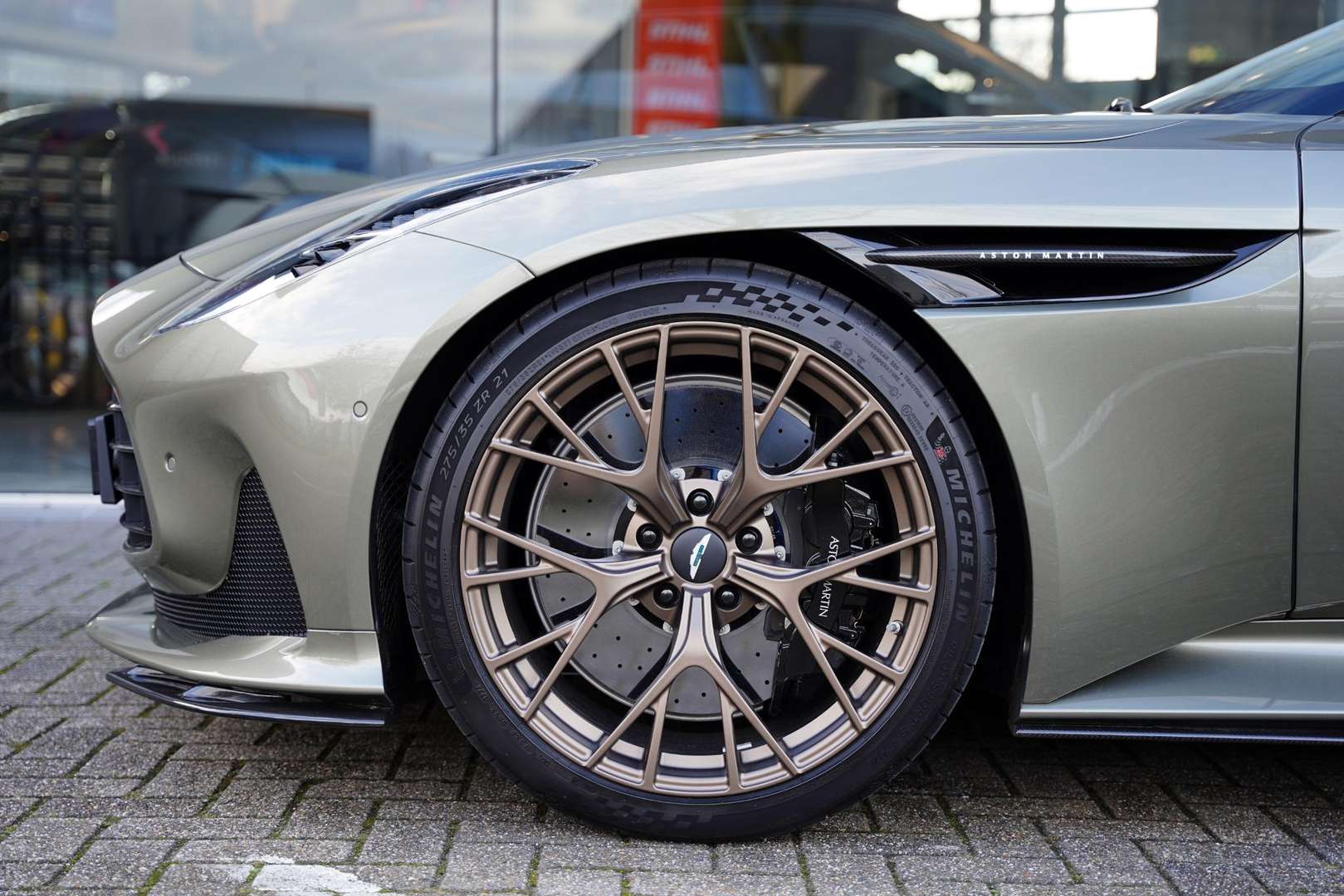 Aston Martin DB12 Volante 4.0 V8 Carbon Pack - 2024 - Joinsteer - #32