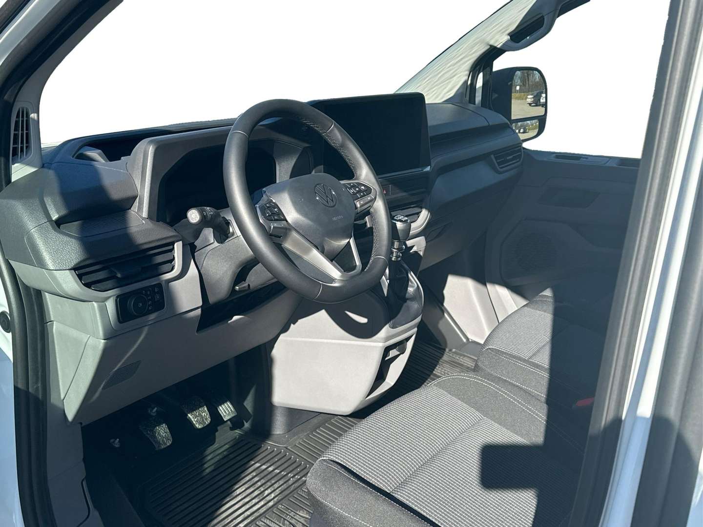 Volkswagen Transporter - 2025 - Joinsteer - #7