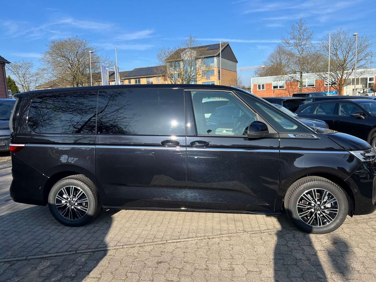 Volkswagen Multivan TDI Style - 2025 - Joinsteer - #2