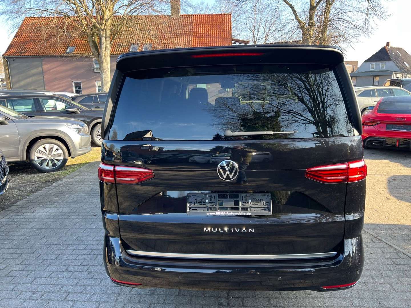 Volkswagen Multivan TDI Style - 2025 - Joinsteer - #4
