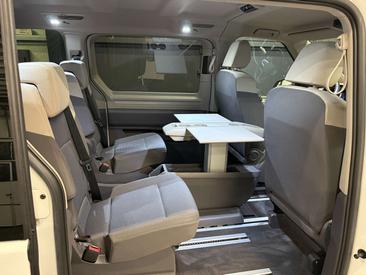 Volkswagen Multivan TDI — photo 10
