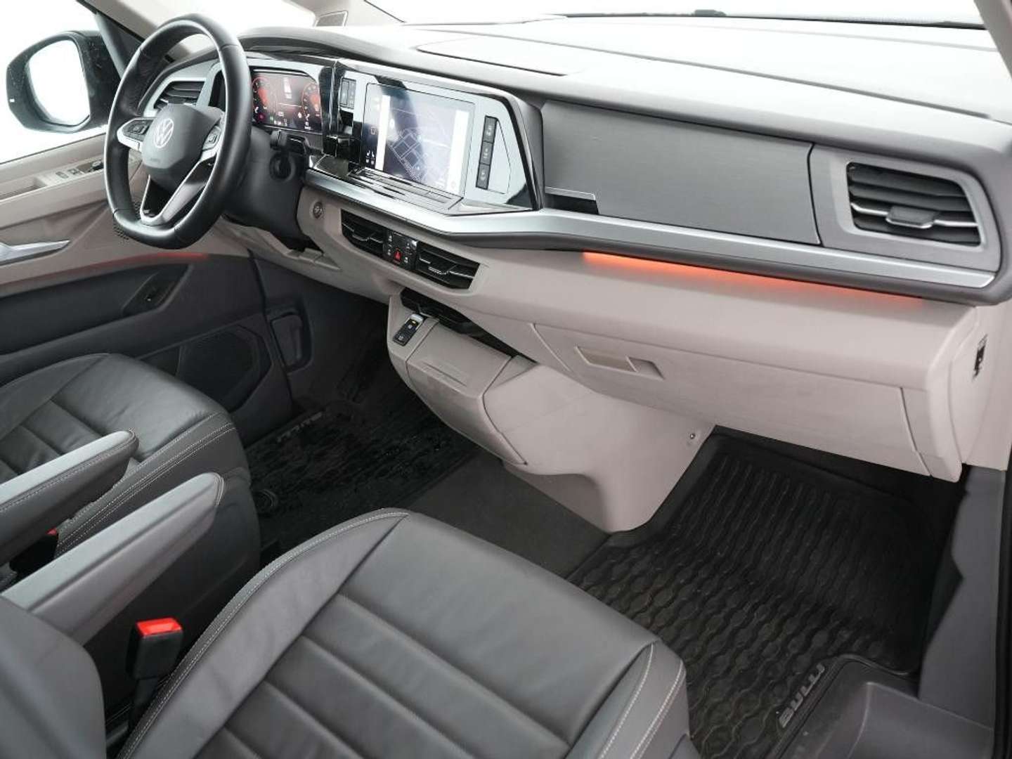 Volkswagen Multivan Life - 2024 - Joinsteer - #3