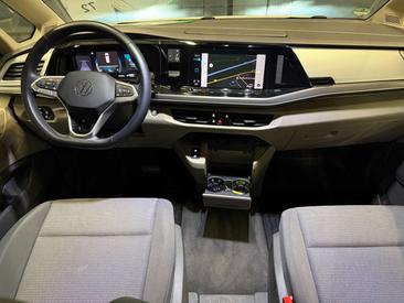 Volkswagen Multivan TDI — photo 14