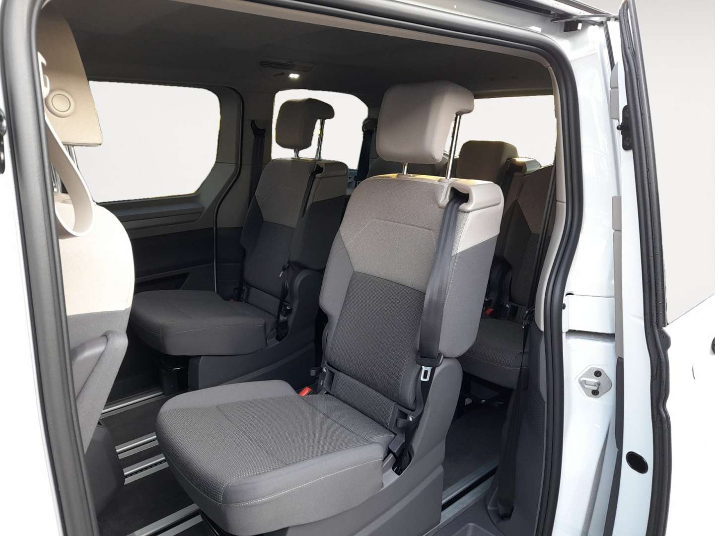 Volkswagen Multivan TDI Edition - 2026 - Joinsteer - #8