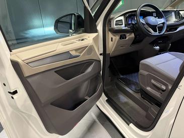 Volkswagen Multivan TDI — photo 22