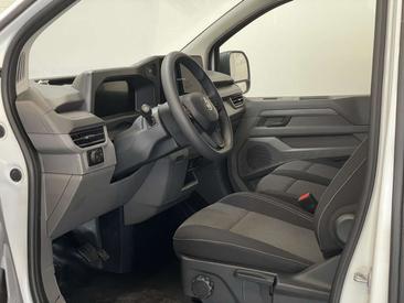 Volkswagen Transporter Dub Cab TDI — photo 11