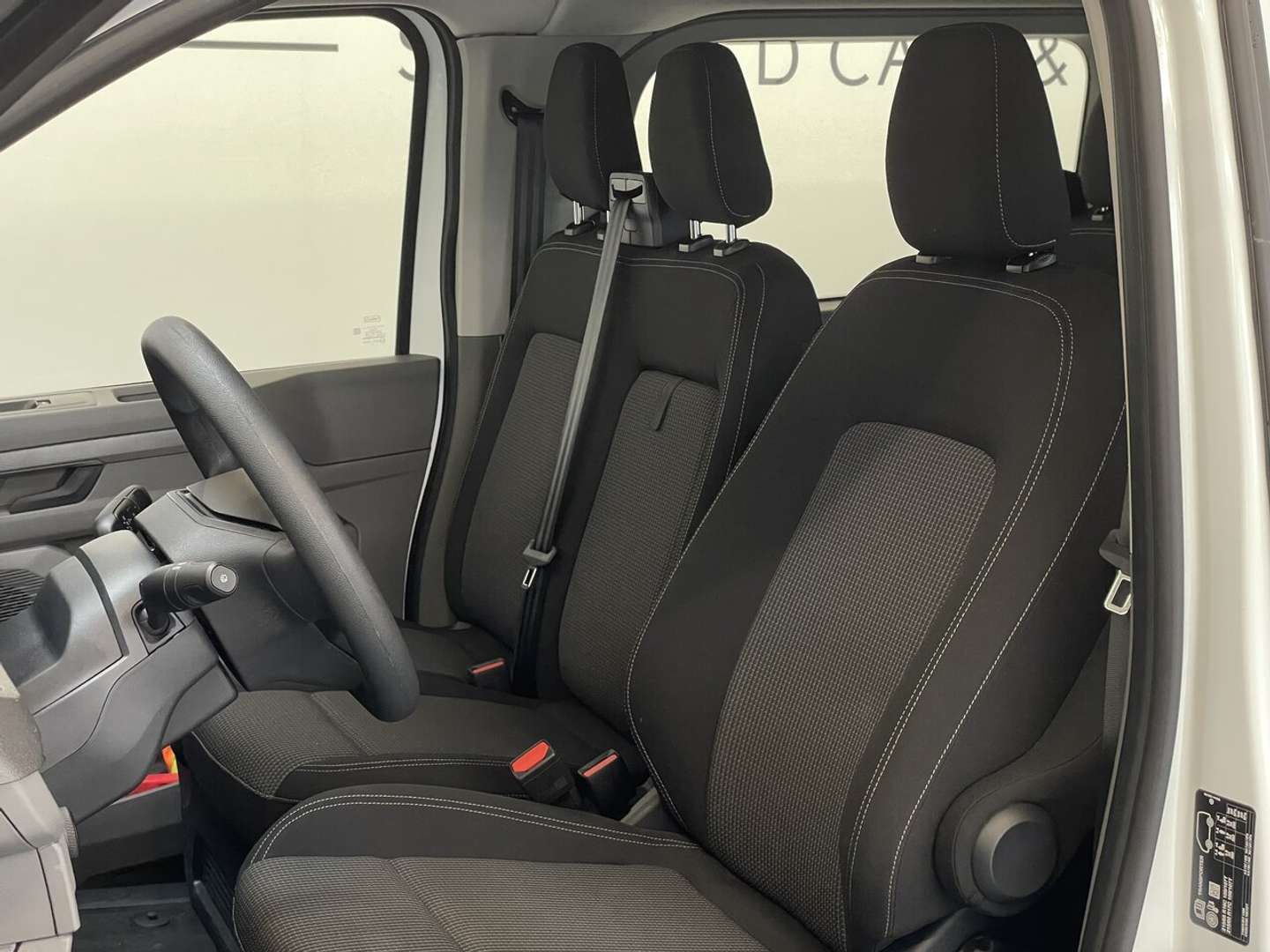 Volkswagen Transporter Dub Cab TDI - 2025 - Joinsteer - #12