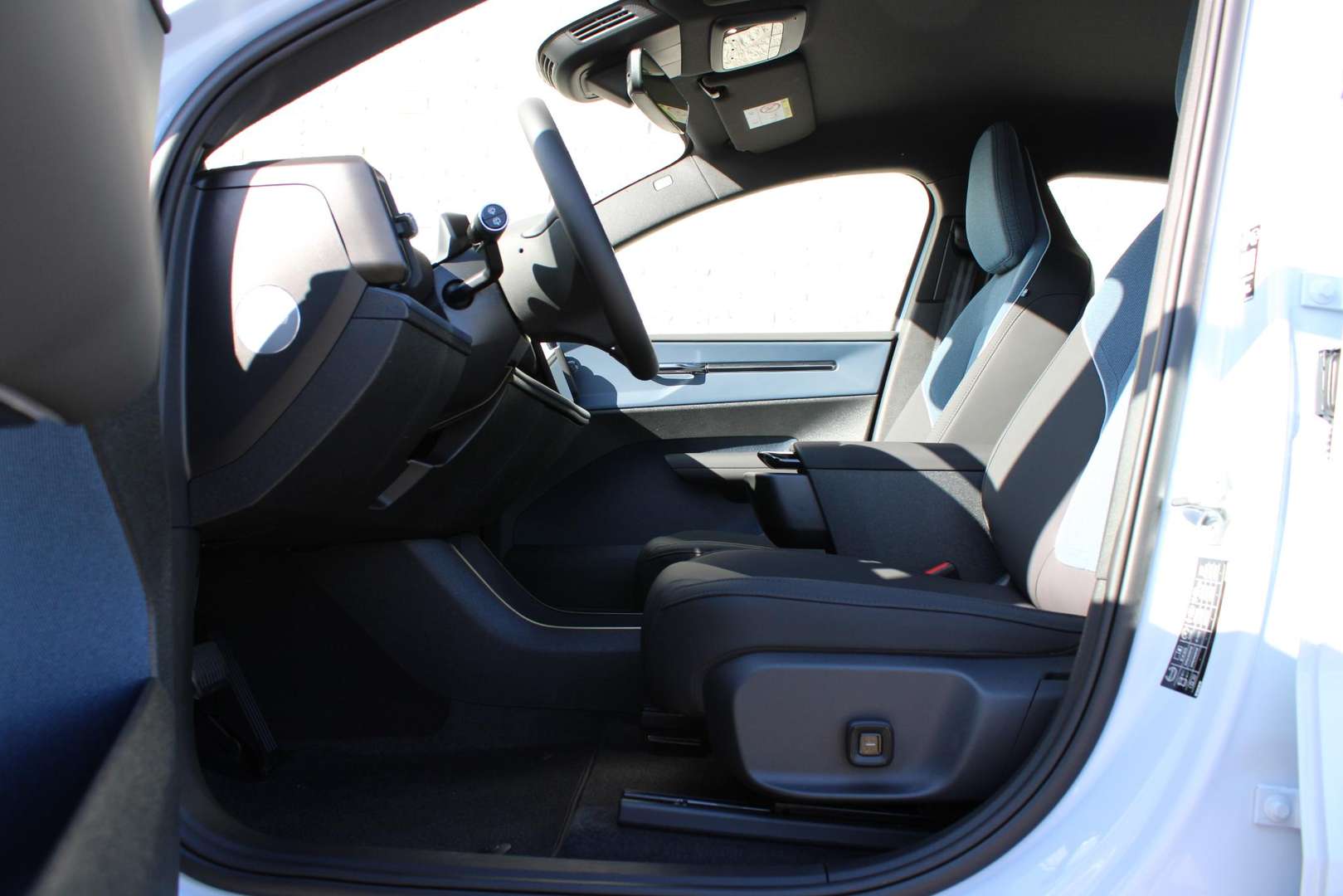 Volvo EX30 Single Motor Plus - 2026 - Joinsteer - #8