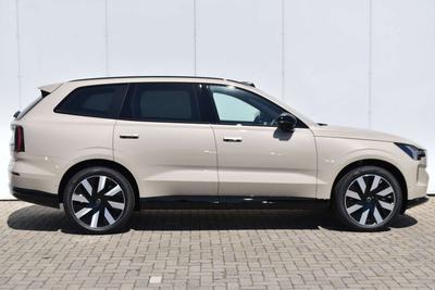 Volvo EX90 Twin Motor