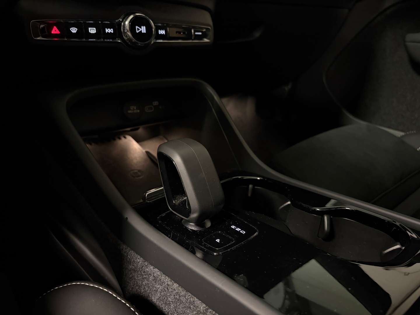 Volvo EX40 Recharge Plus - 2024 - Joinsteer - #39