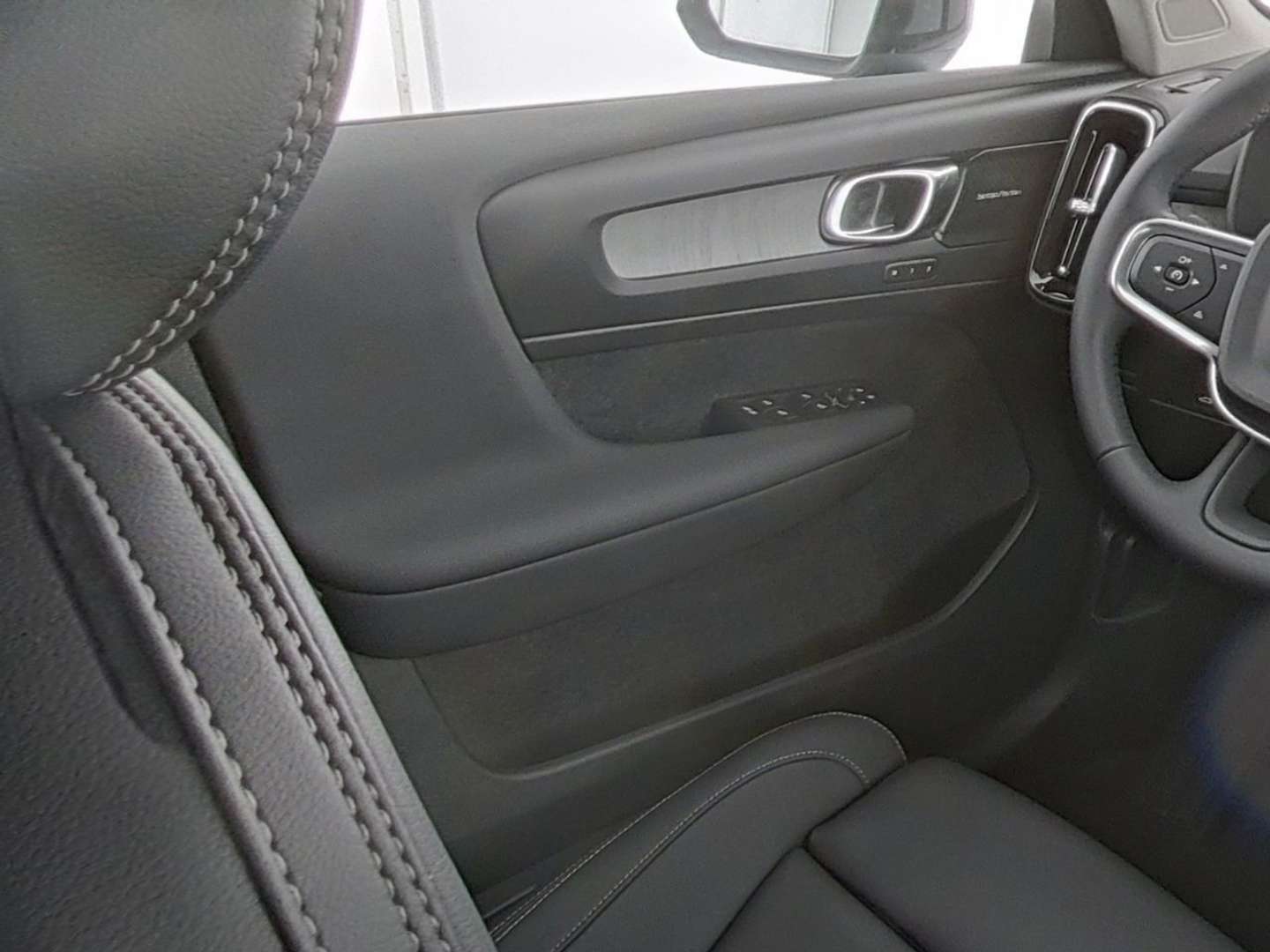Volvo XC40 B3 Plus - 2025 - Joinsteer - #12