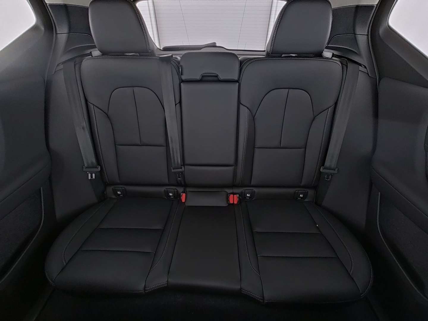 Volvo XC40 B3 Plus - 2025 - Joinsteer - #13
