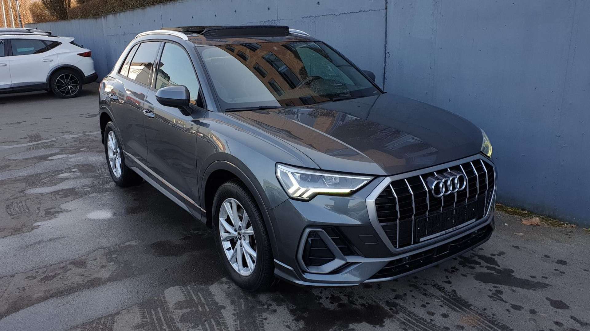 Audi Q3 S Line 45 TFSI E - 2021 - Joinsteer - #1