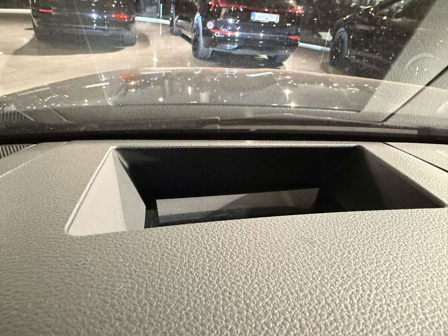 Audi Q8 E-tron Black Pack S Line - 2023 - Joinsteer - #11