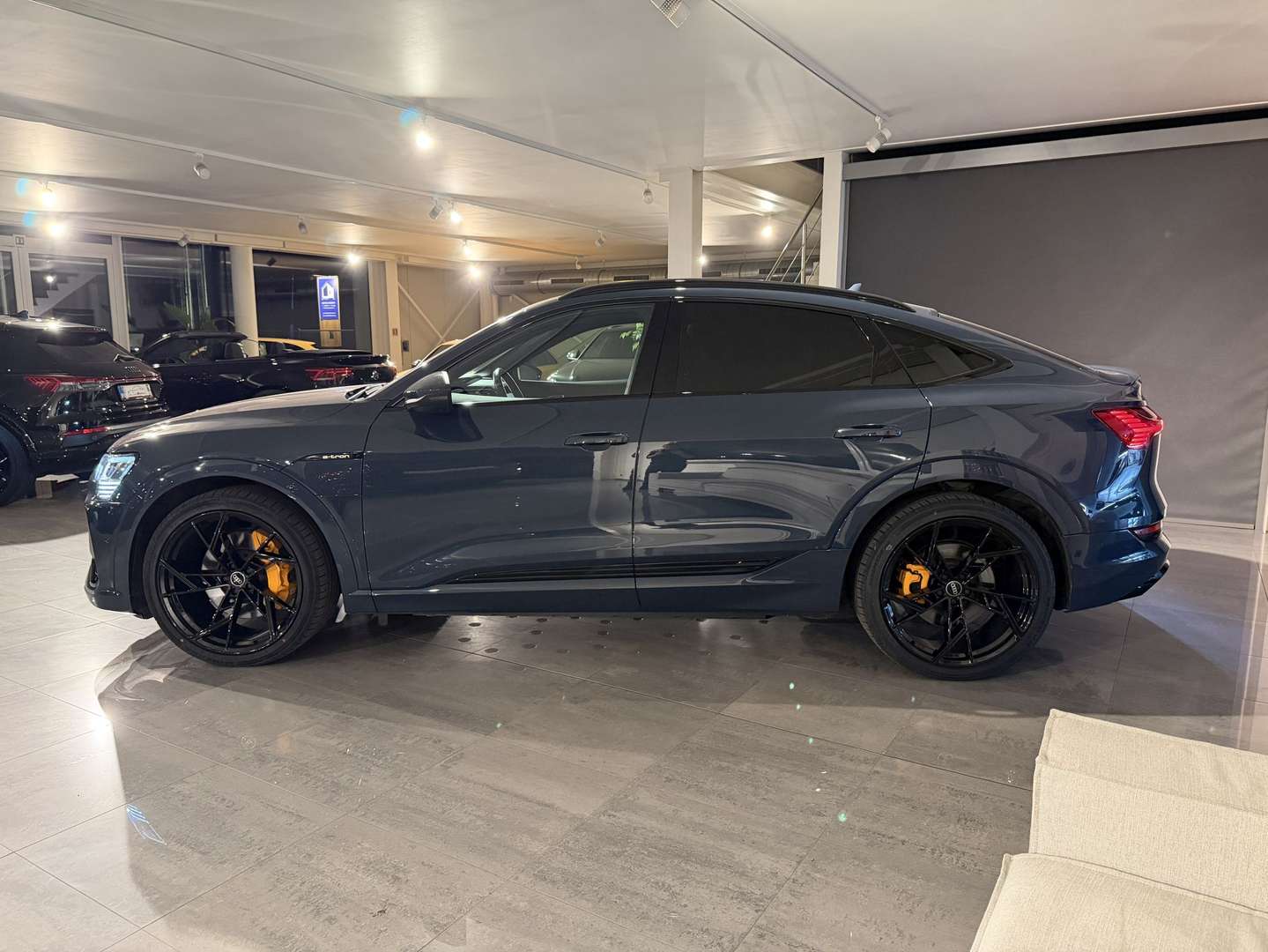 Audi Q8 E-tron Black Pack S Line - 2023 - Joinsteer - #15