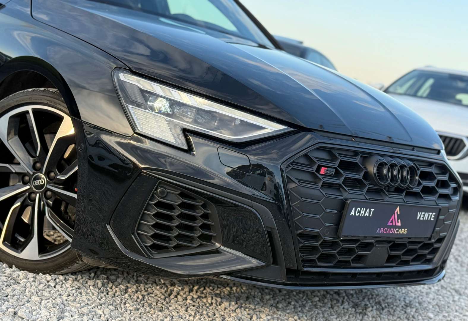 Audi S3 Sportback Pack Carbone 2.0 TFSI - 2022 - Joinsteer - #4