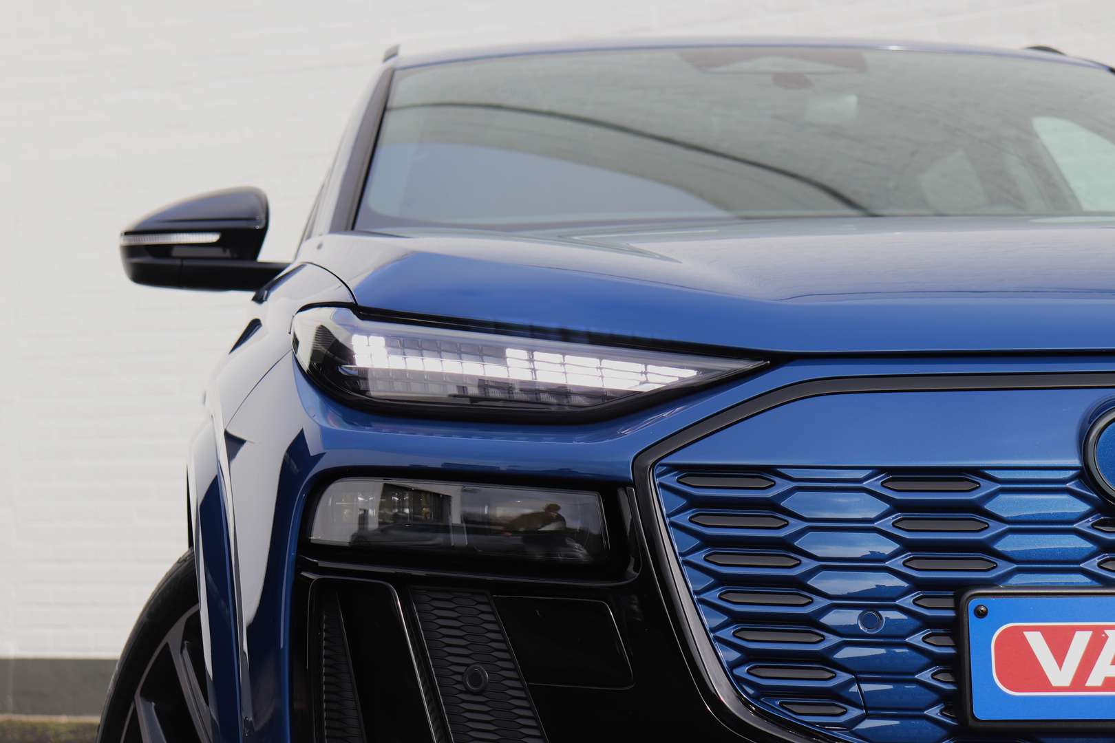 Audi SQ6 E-tron EDITION-ONE-BLUE - 2024 - Joinsteer - #7