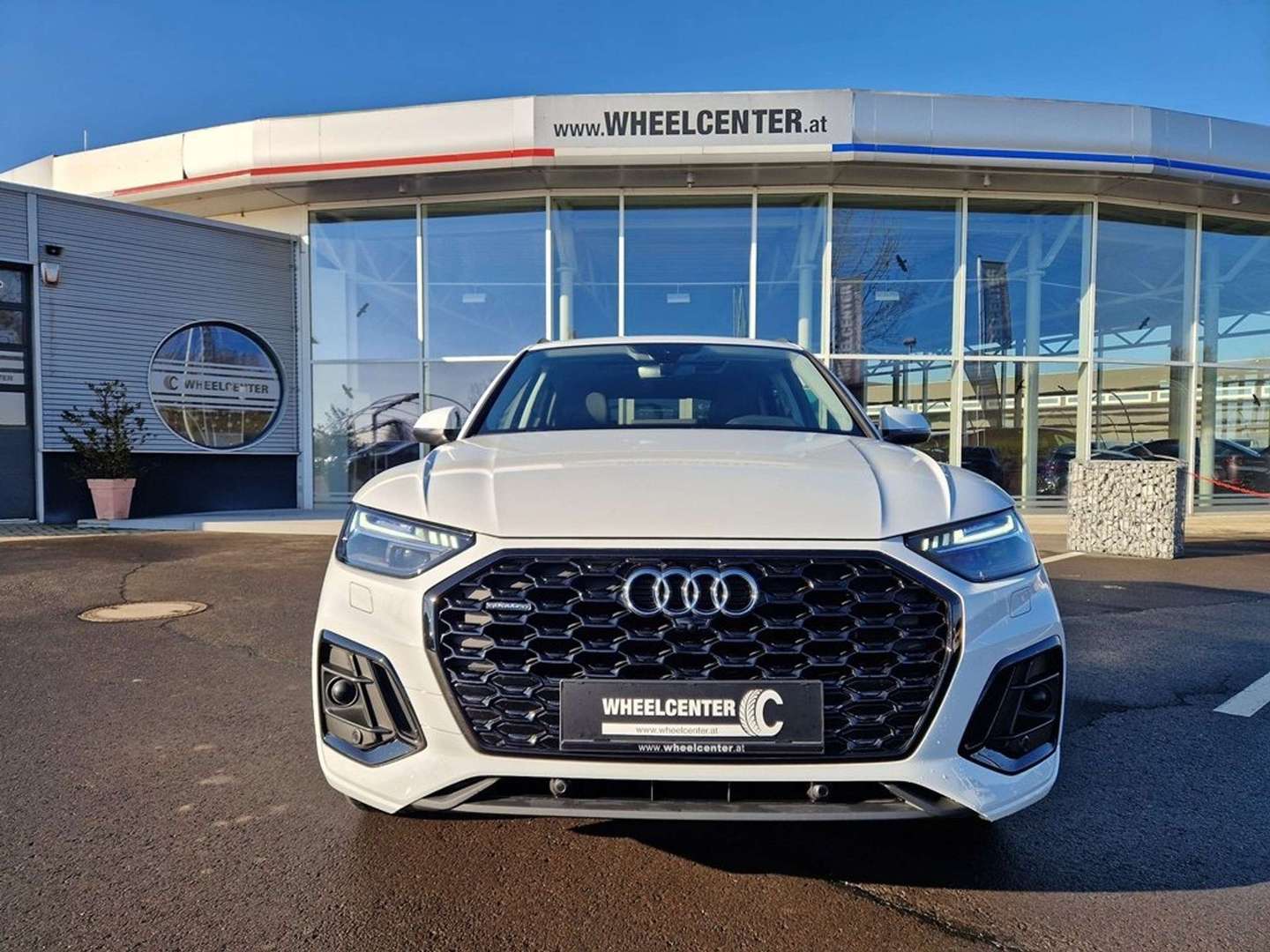 Audi Q5 S Line 40 TDI - 2024 - Joinsteer - #1