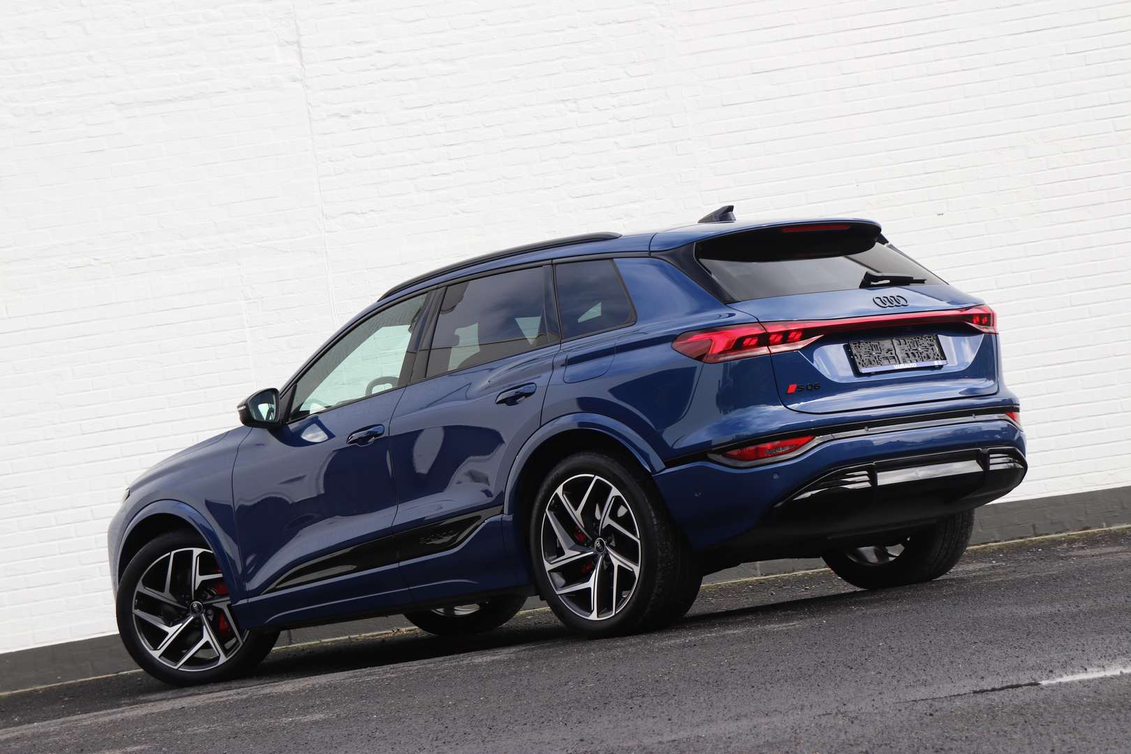 Audi SQ6 E-tron EDITION-ONE-BLUE - 2024 - Joinsteer - #17