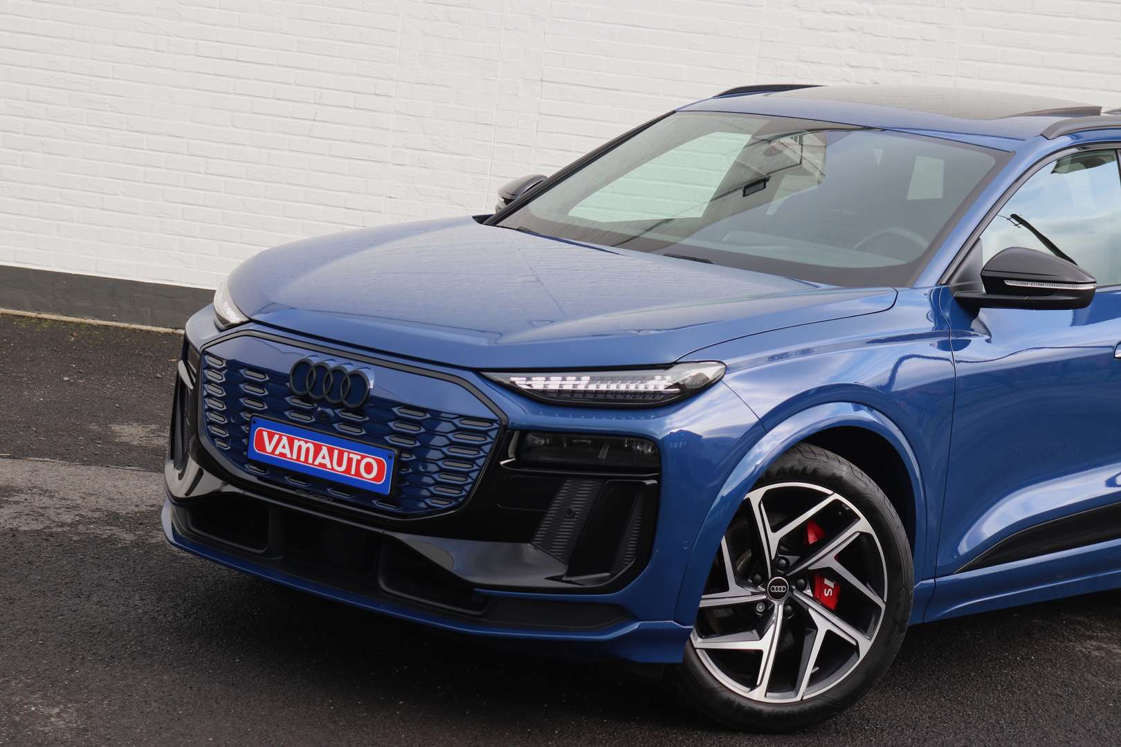 Audi SQ6 E-tron EDITION-ONE-BLUE - 2024 - Joinsteer - #19