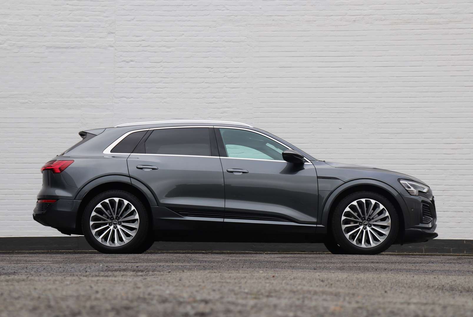 Audi Q8 E-tron S Line 55 - 2023 - Joinsteer - #4