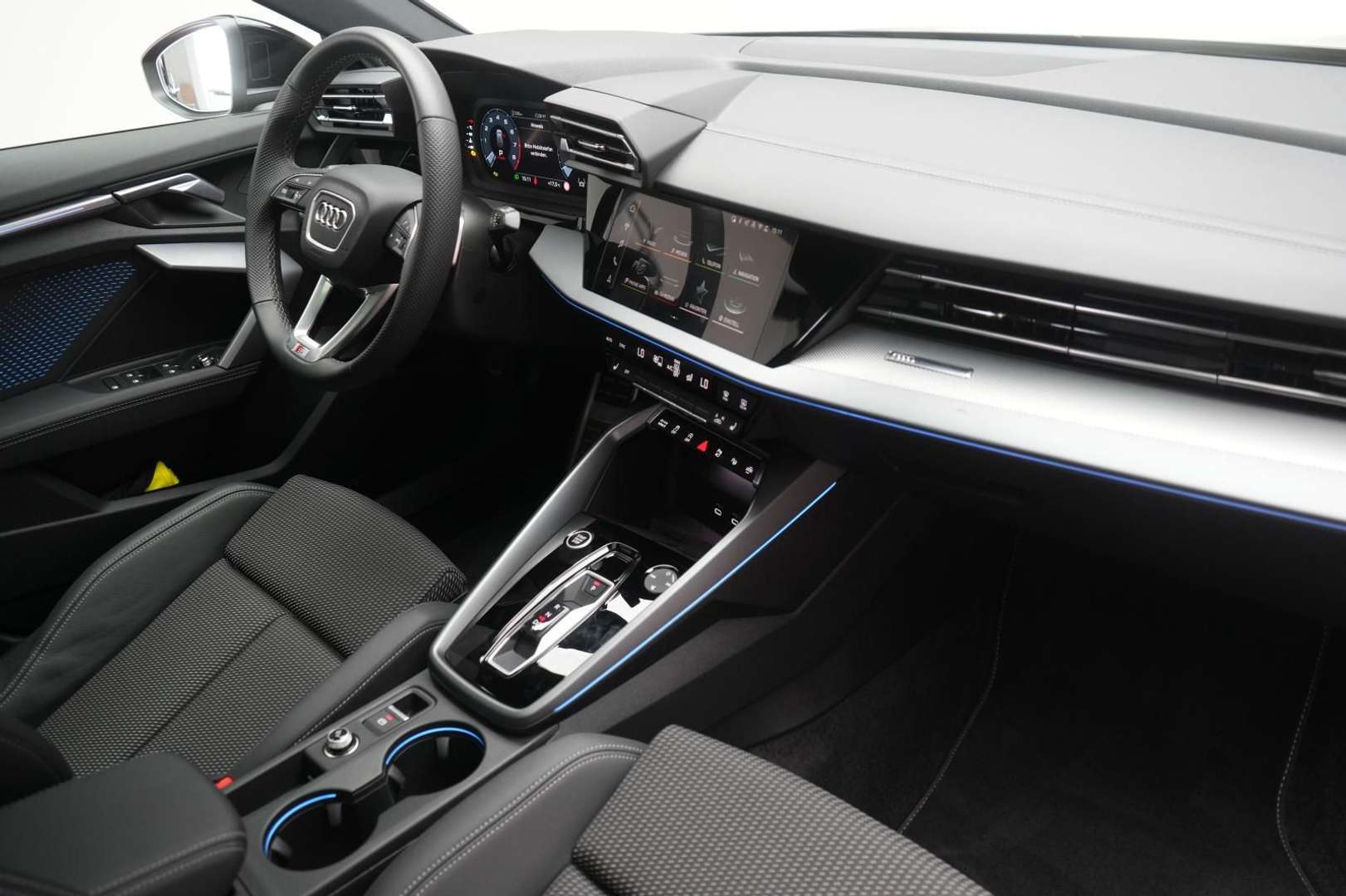 Audi A3 S Line TFSI - 2025 - Joinsteer - #6