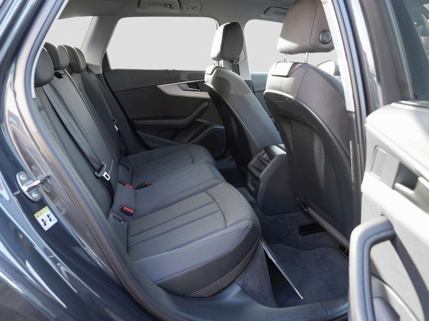 Audi A4 Avant 40 TDI - 2022 - Joinsteer - #9