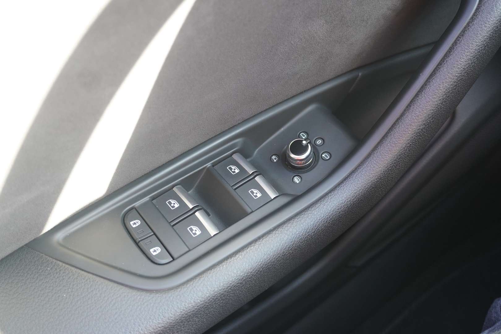 Audi A4 S Line Avant 40 TFSI - 2020 - Joinsteer - #16