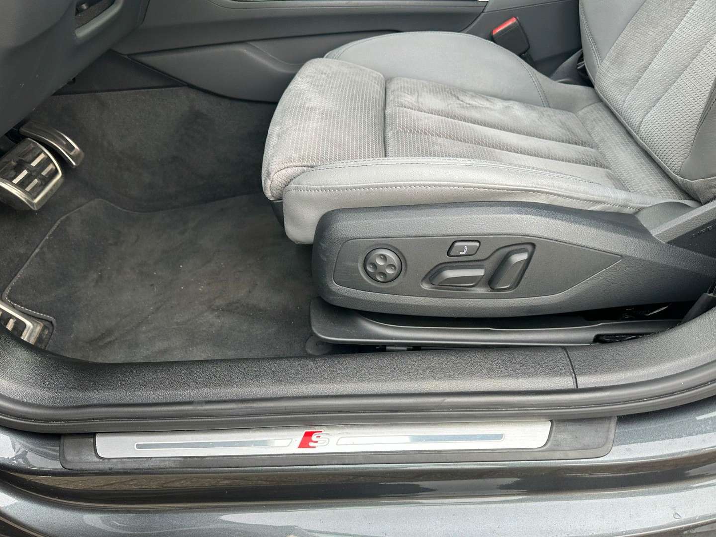 Audi A4 S Line 35 TDI - 2020 - Joinsteer - #11