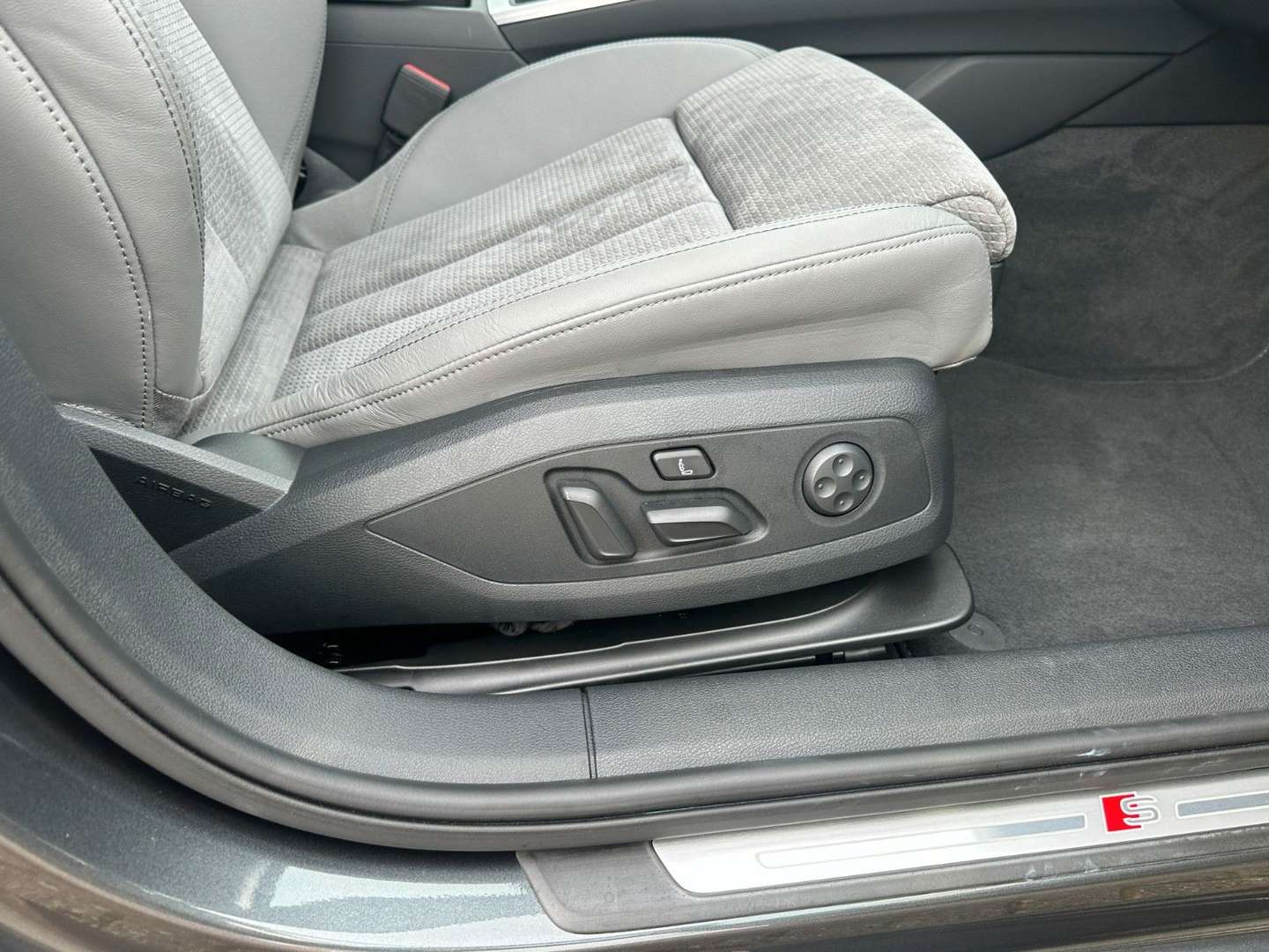 Audi A4 S Line 35 TDI - 2020 - Joinsteer - #13