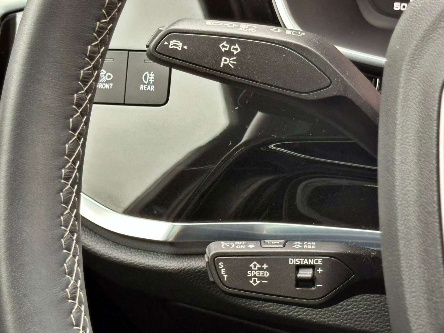 Audi Q3 Sportback S Line 35 TFSI - 2024 - Joinsteer - #17